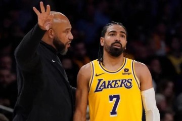 开云移动端-75%可能性赛季报销！湖人引进文森特彻底宣告失败